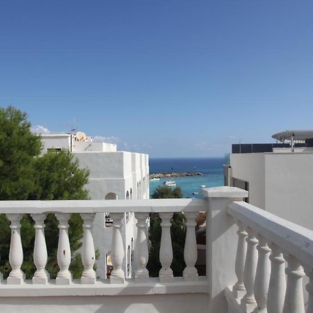 Apartahotel Arcos de Formentera Es Pujols Bagian luar foto